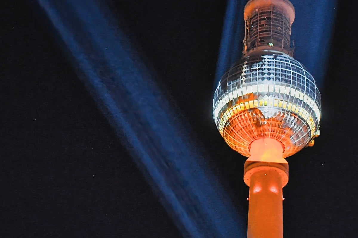 Nanu, was war denn da am Fernsehturm los?