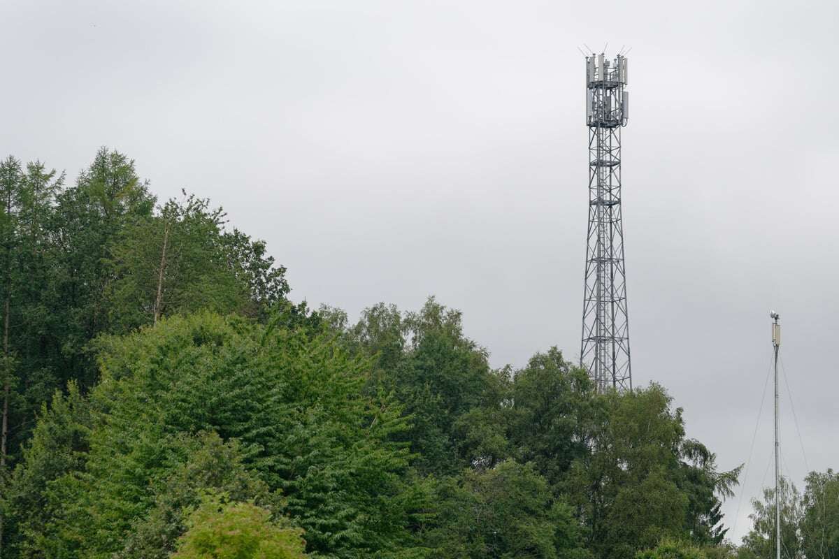 Sabotage vermutet! Hunderttausende ohne TV und Handy