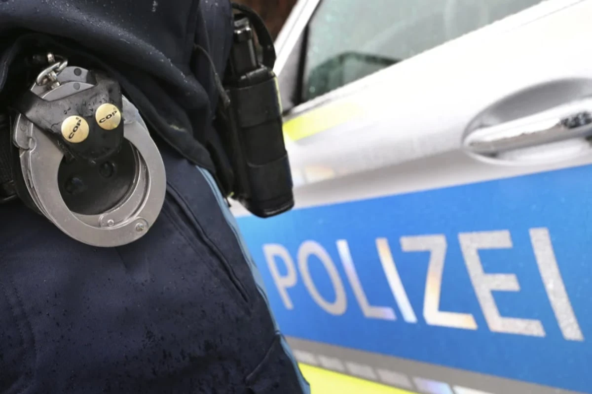 Heftiger Streit in Prohlis: Jugendliche bedrohen Mann mit Messer