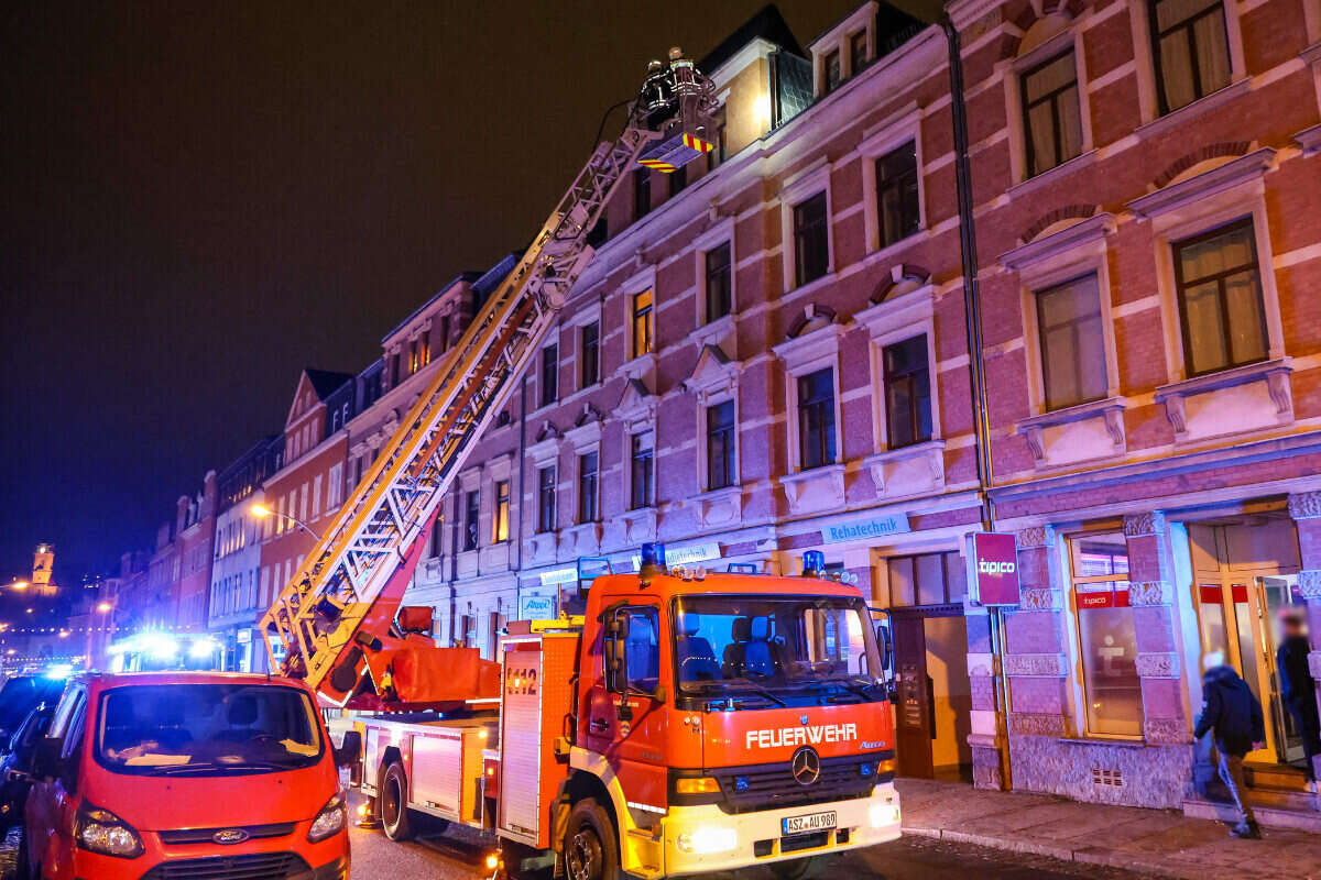 Kerzenschein löst Feuerwehreinsatz im Erzgebirge aus