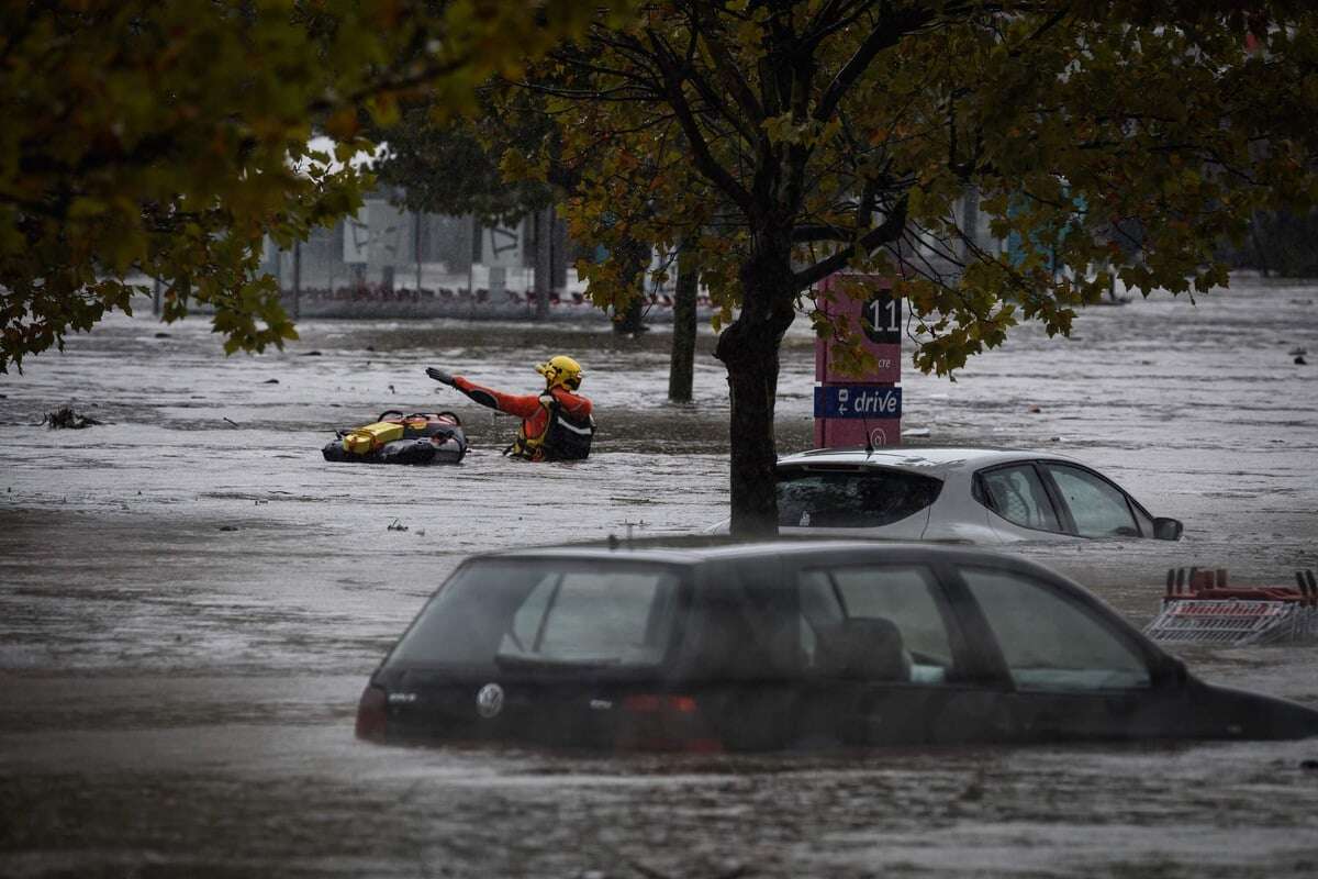 Orte unter Wasser, Kampf gegen die Fluten: 