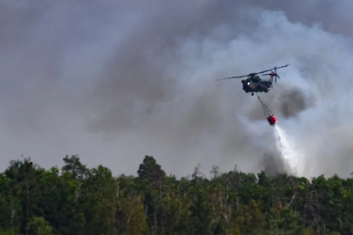 Nach zwei Wochen Waldbrand: Feuerwehr gibt Entwarnung für Gohrischheide