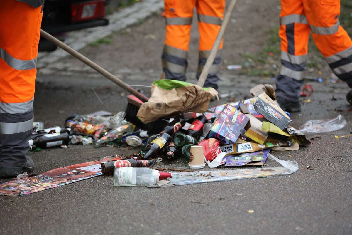 Positive AWB-Bilanz zu Silvester: Feuerwerksmüll in Köln deutlich rückläufig