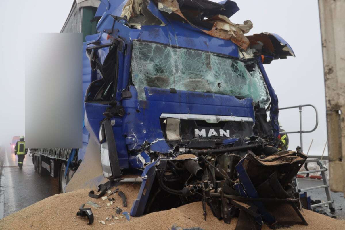 Tödlicher Nebel-Unfall im Erzgebirge: Lkw-Fahrer stirbt bei Auffahrcrash