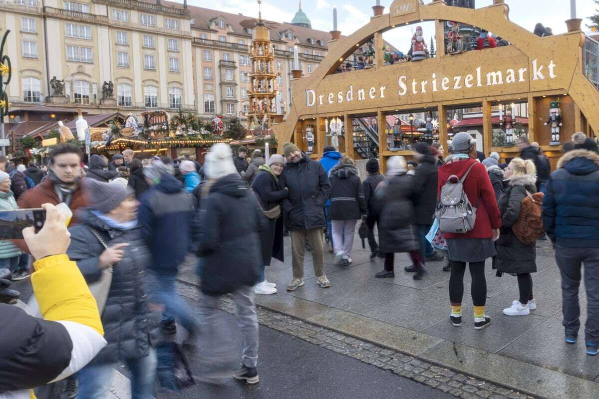 Letzter Adventssonntag auf Weihnachtsmärkten: Dresden trotzt der Traurigkeit