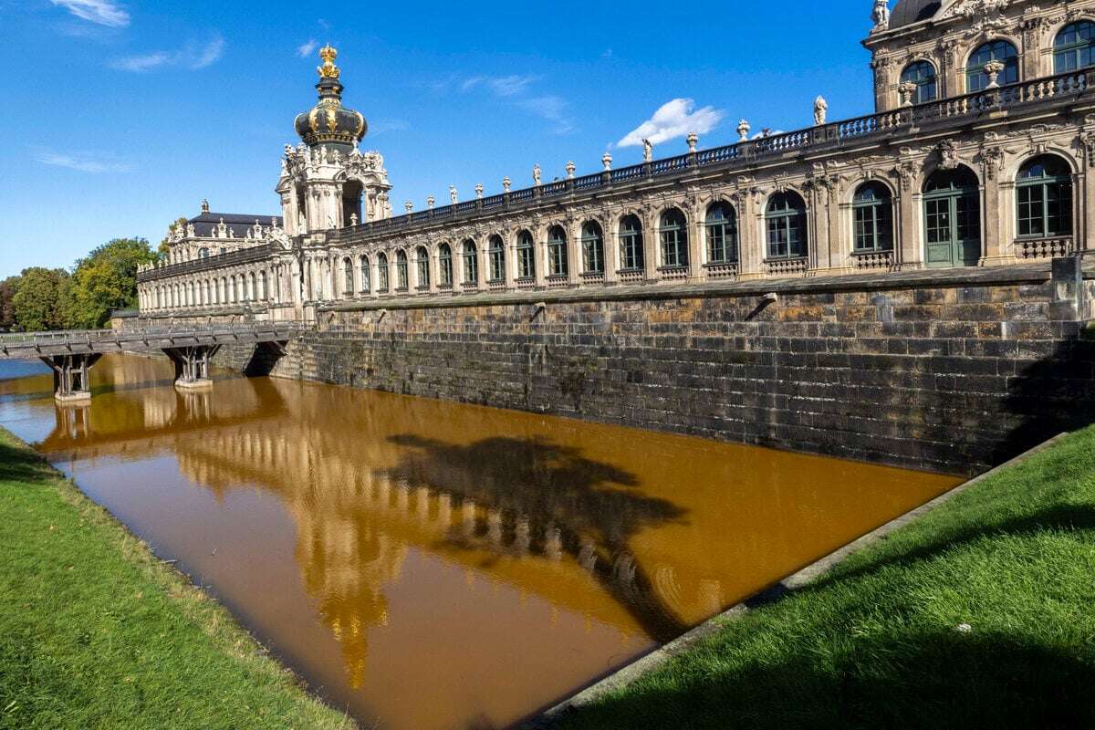 Was hat den Zwingerteich verfärbt? Laborergebnisse liegen vor