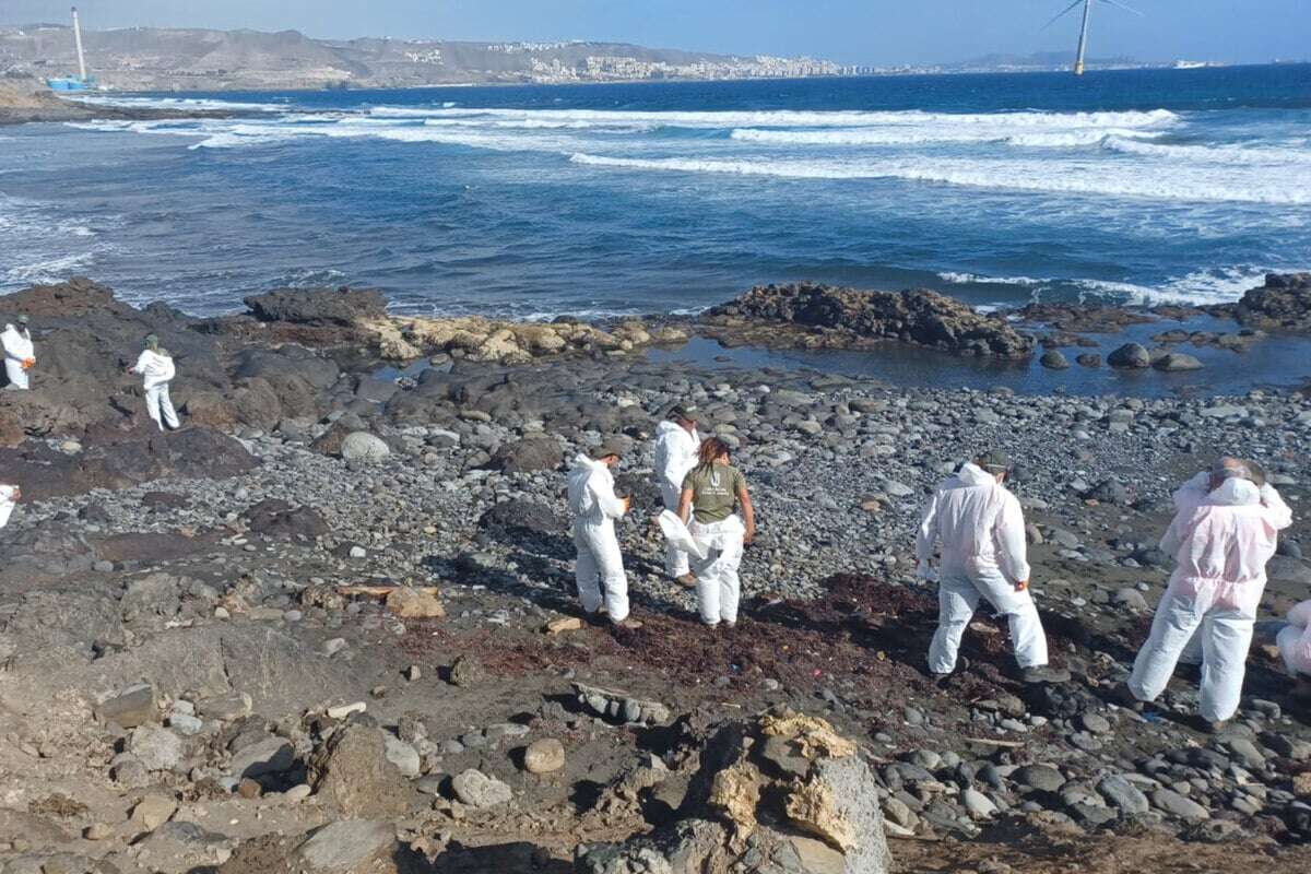 Ölkatastrophe vor Gran Canaria: Erste Strände dicht