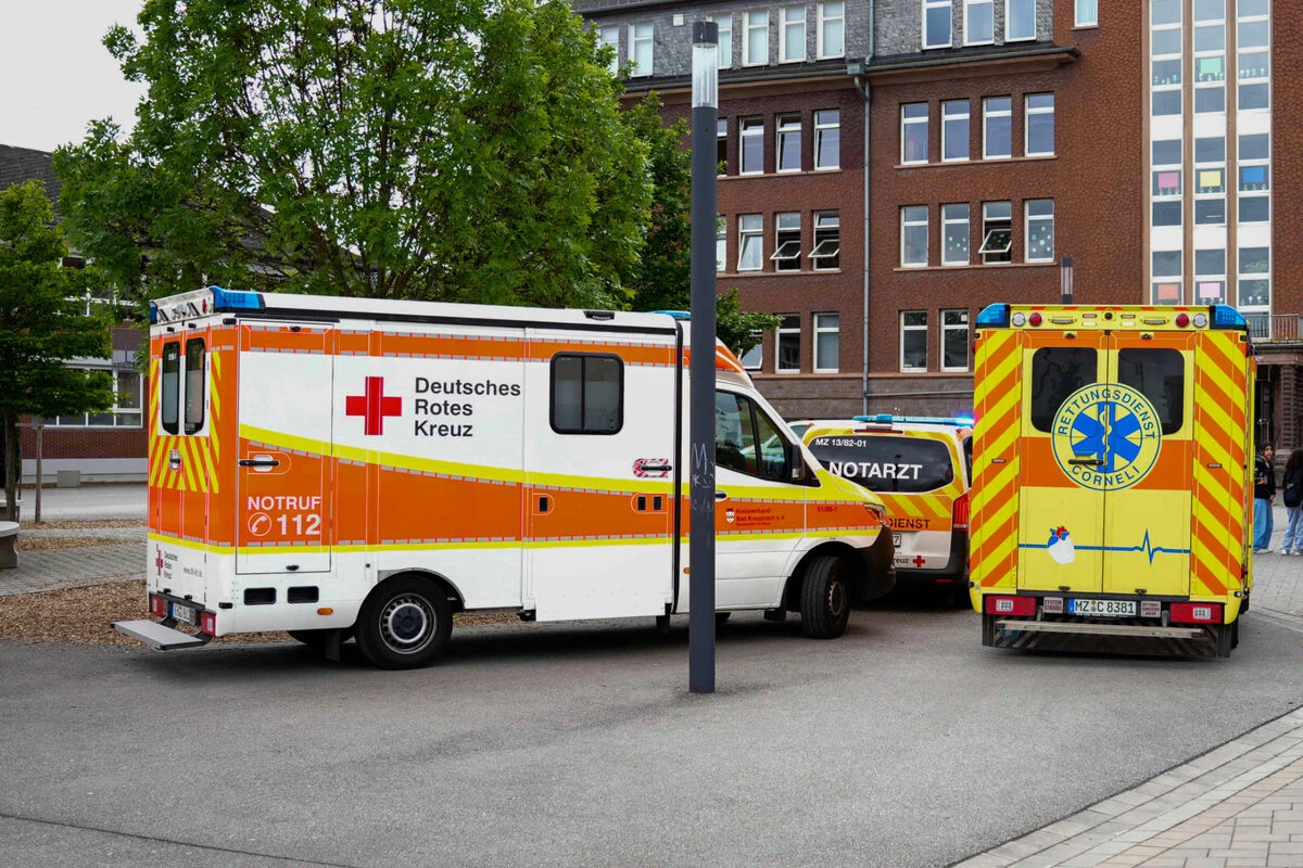 Reizgas-Attacke an Schule! 20 Menschen in Behandlung