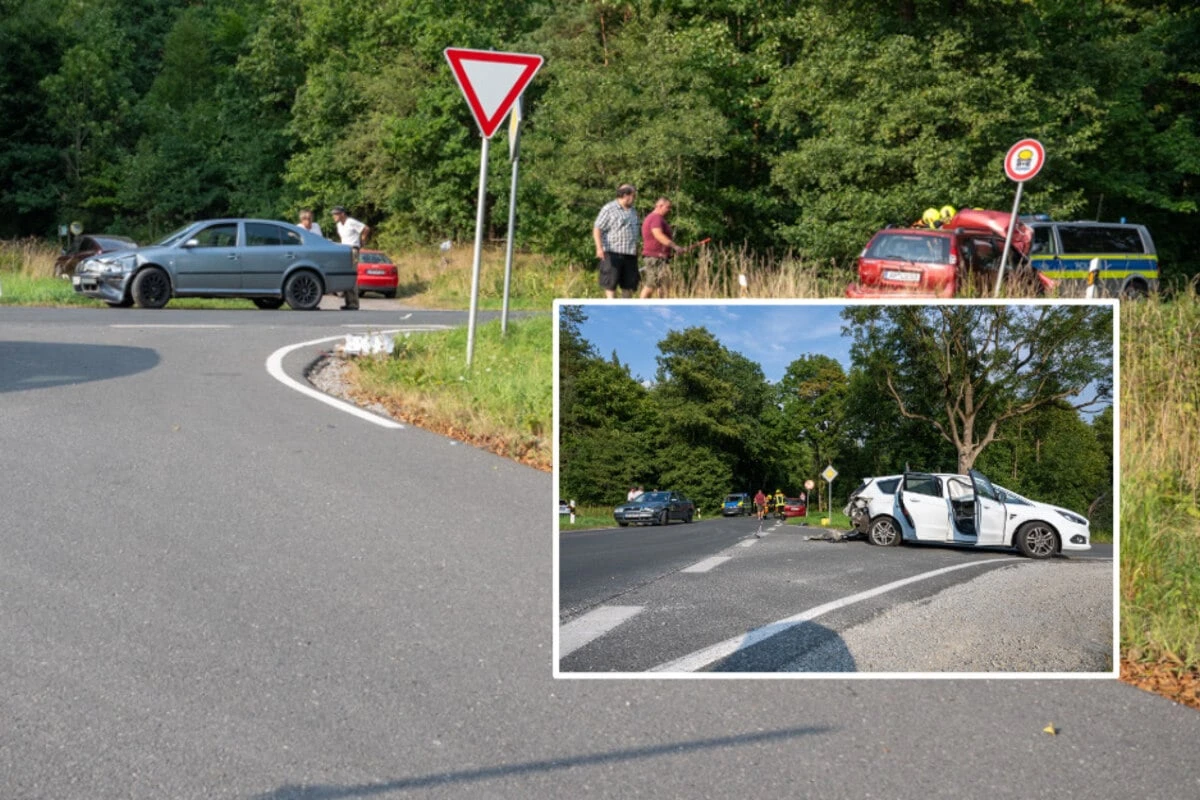 Vorfahrt-Crash in Thüringen: Vier Autos krachen ineinander