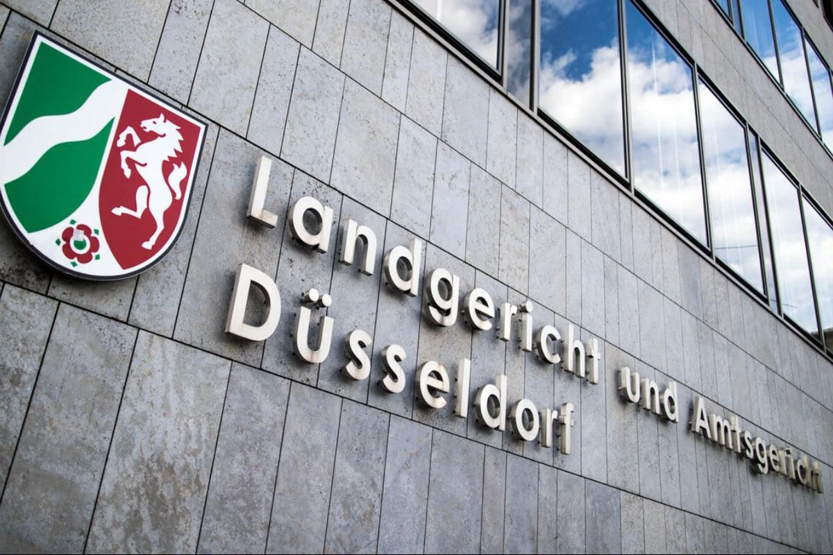 Großeinsatz der Polizei: Häftling gelingt Flucht aus Amtsgericht