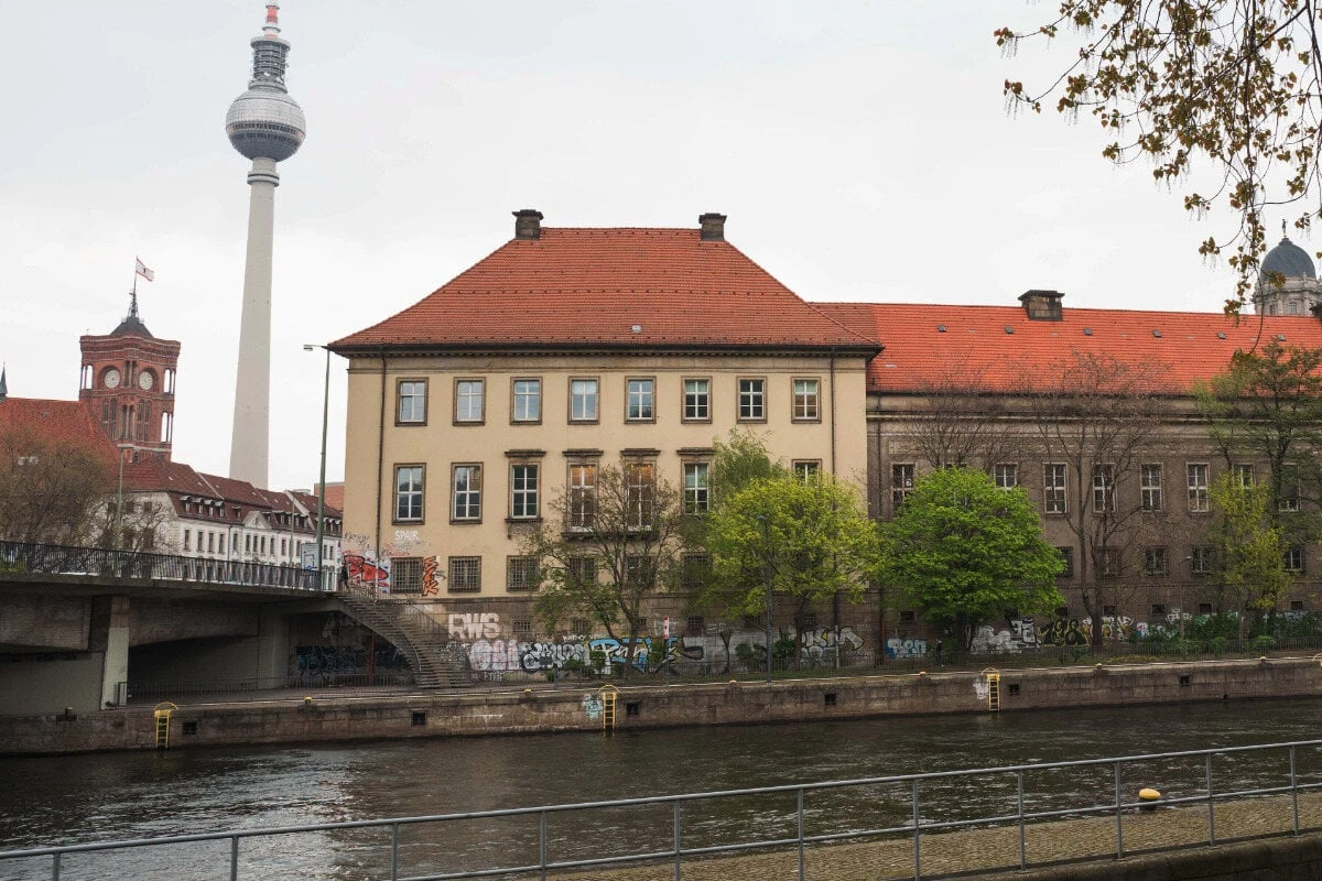 Alte Münze weitere zwanzig Jahre als Kultur-Location gesichert, aber ...