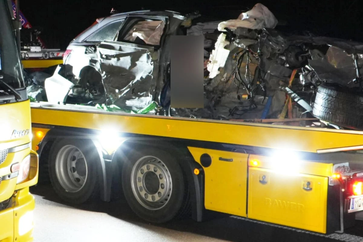 Mit 175 km/h ins Stauende gerast: Vater muss wegen Unfalltod seines Sohnes (†10) ins Gefängnis