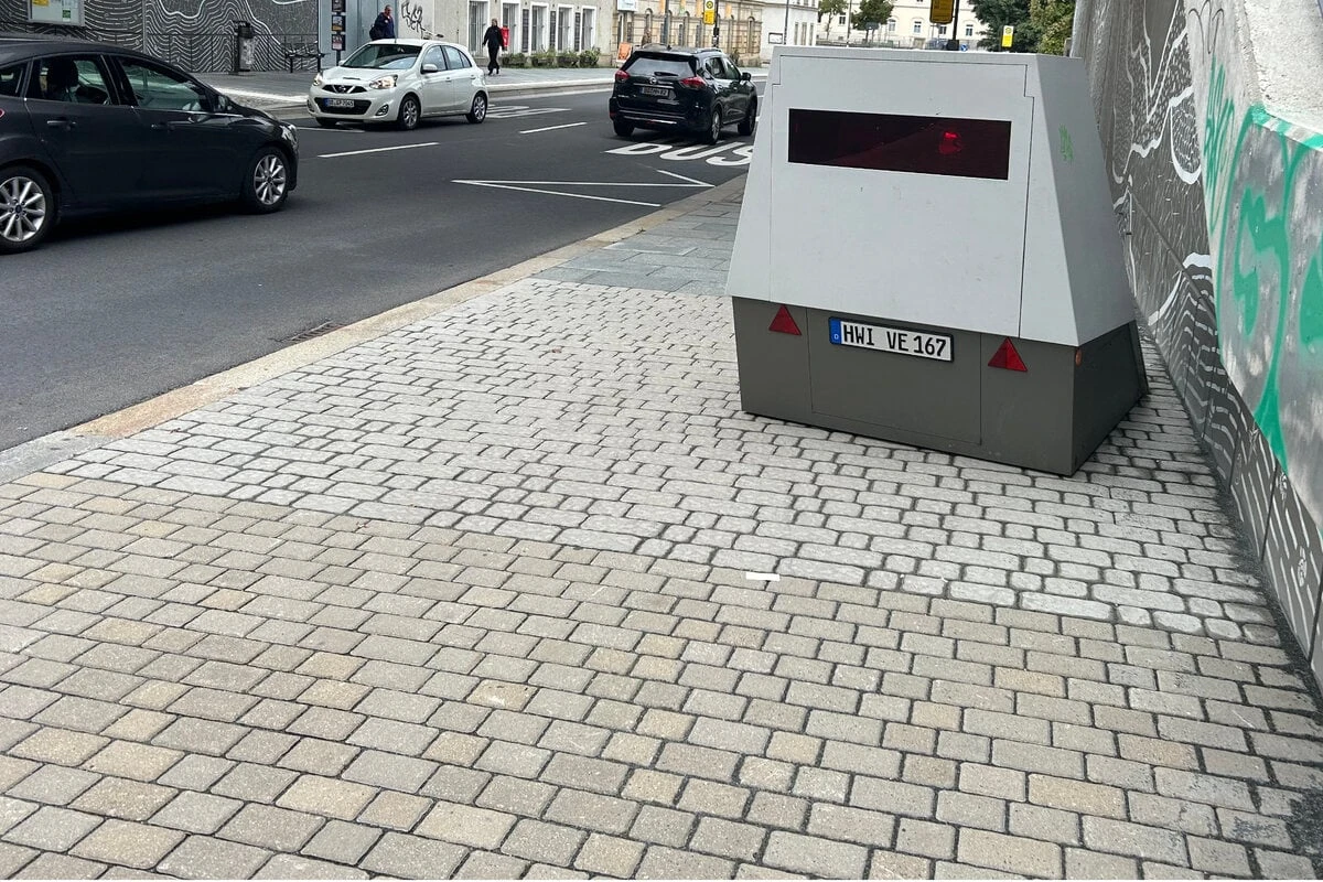 Neuer Standort: Wo der Superblitzer jetzt nach Rasern Ausschau hält