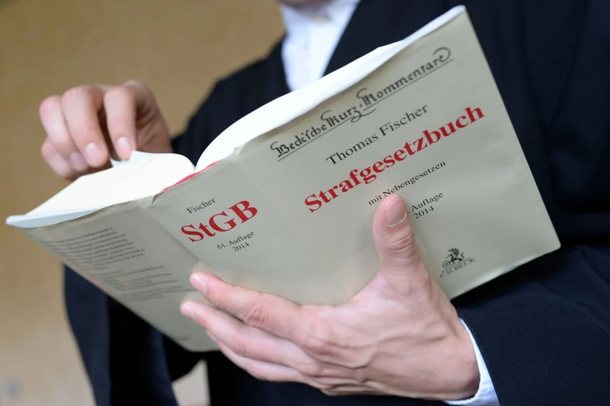 Ex-Sozialamt-Mitarbeiter zockt Kreis über eine Million ab: 
