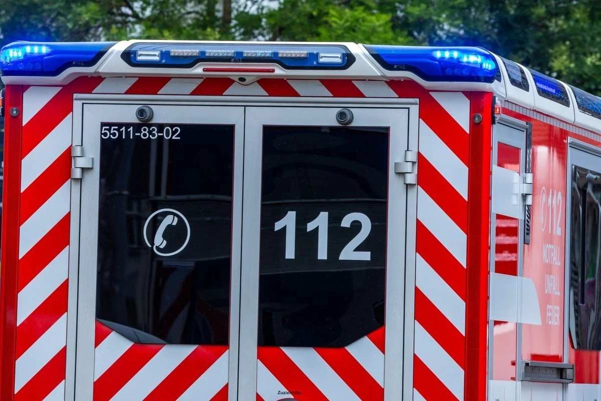 Frontal-Unfall auf der B110: Drei Schwerverletzte