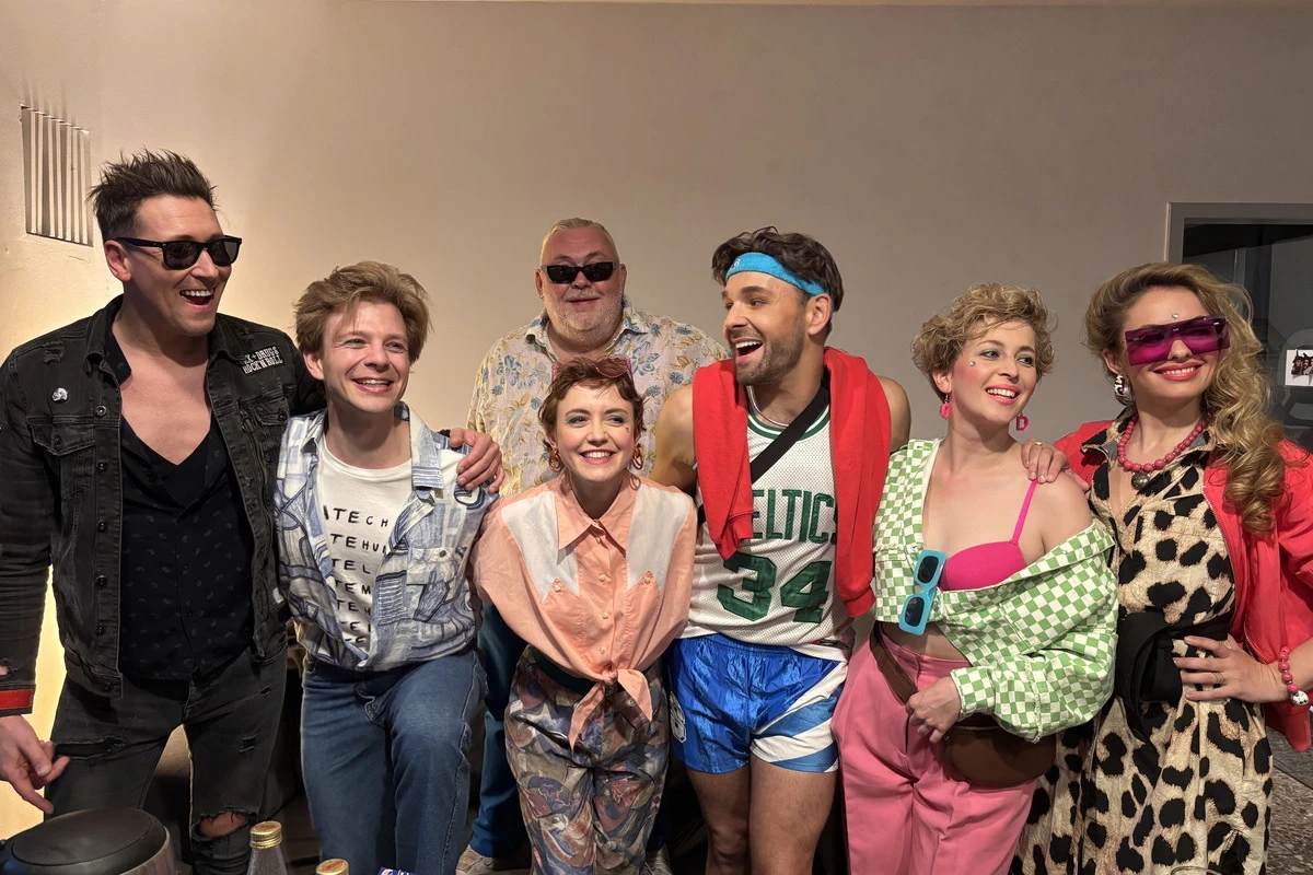 Die Fete geht weiter: Im Boulevardtheater wird gefeiert!