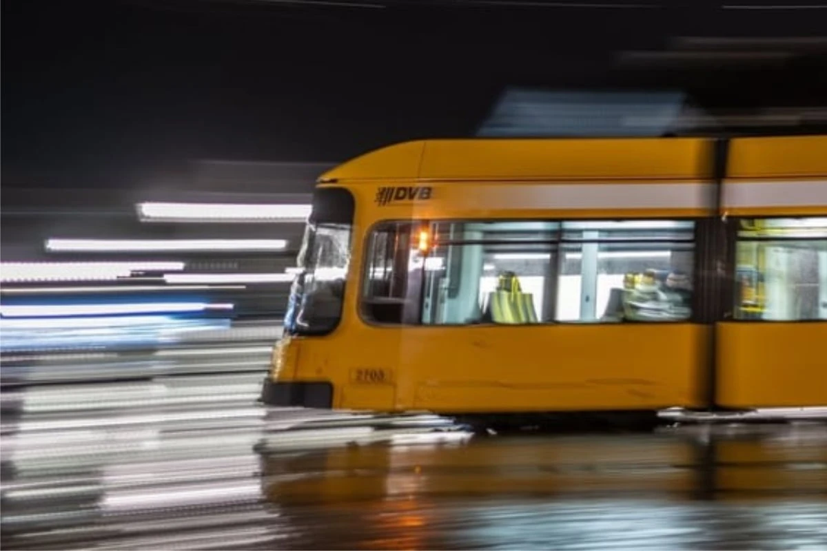 Gleisarbeiten auf der Gompitzer Höhe - DVB-Linie fährt anders