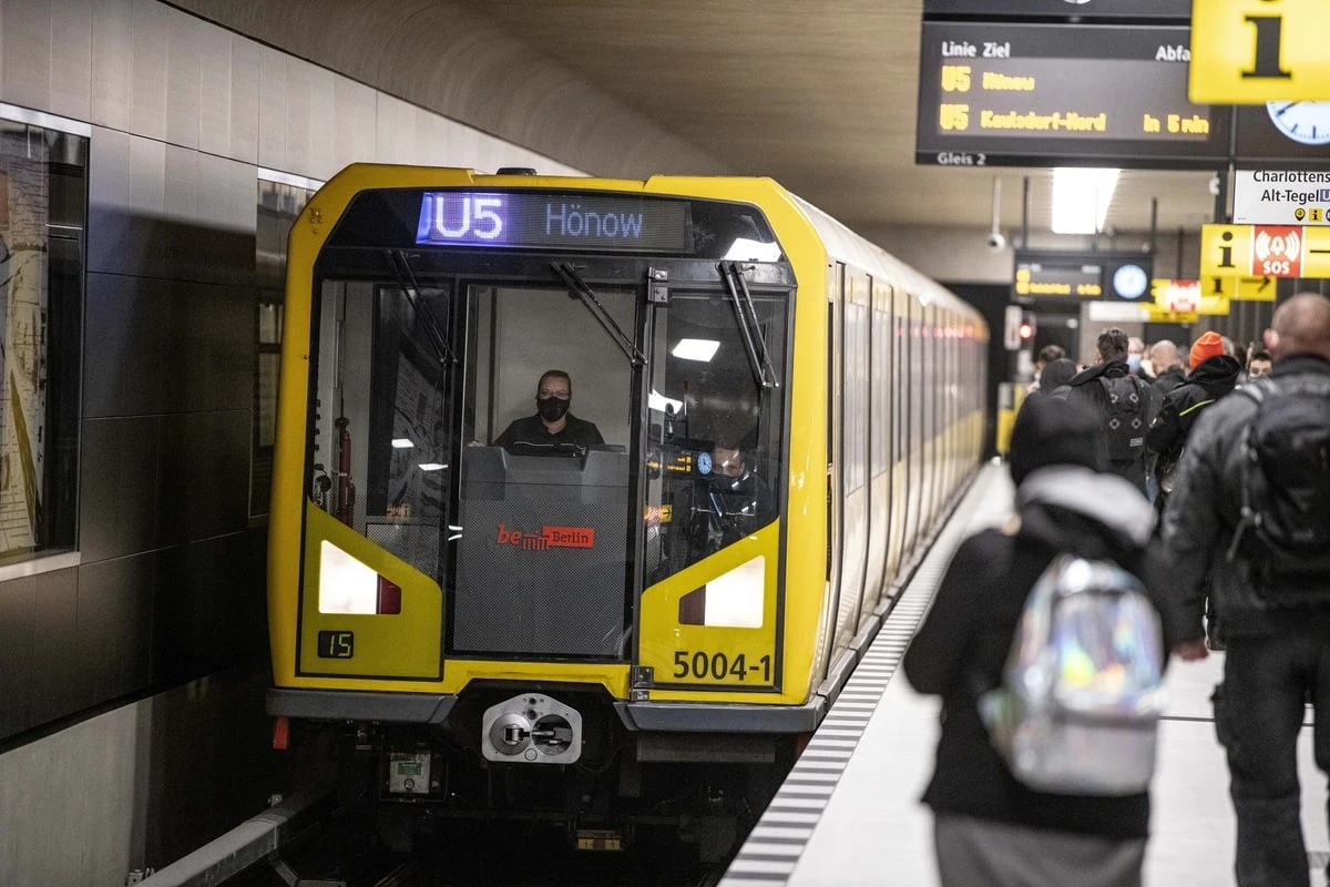 Ab heute: U5 dicht - Tierpark wochenlang nur mit Ersatzbus erreichbar