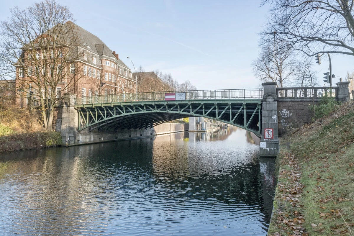 Wartenaubrücke in Hamburg teilweise dicht: Was Du jetzt wissen musst