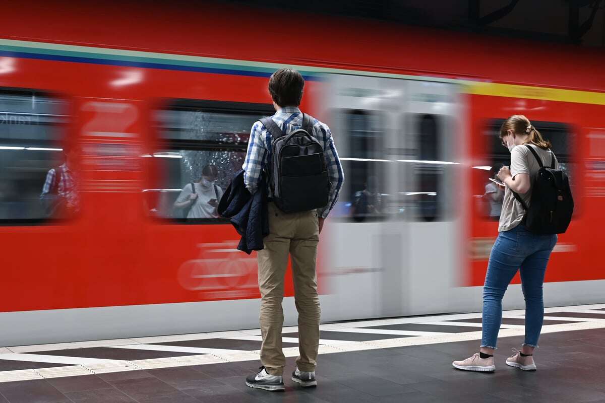 Mitten im Frankfurter City-Tunnel: S-Bahn steht plötzlich komplett still