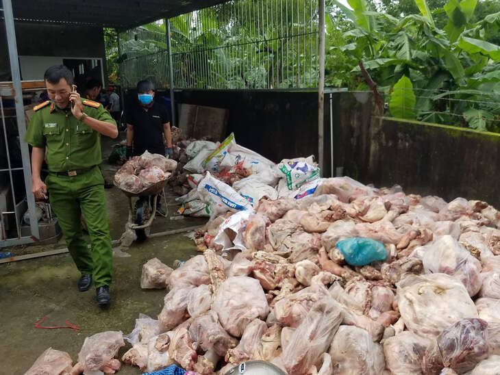 Lo thịt bẩn tuồn ra dịp Tết, Bộ Nông nghiệp chỉ đạo 'nóng'