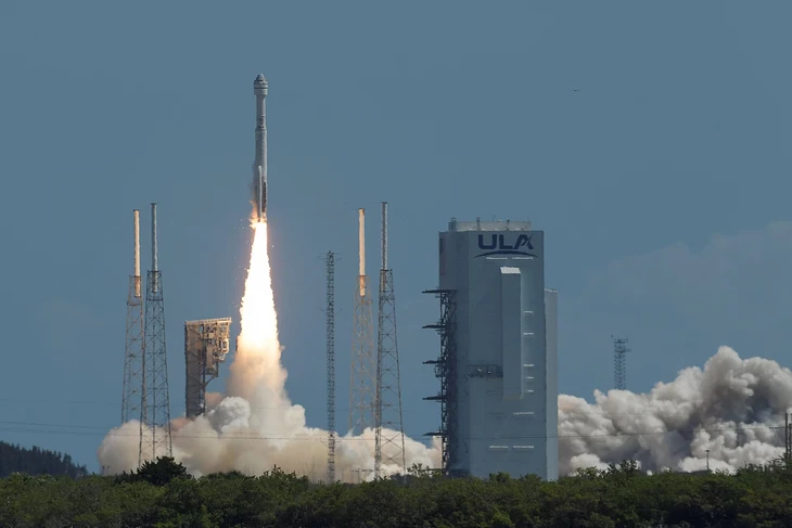 Boeing phóng tàu vũ trụ có phi hành gia Starliner