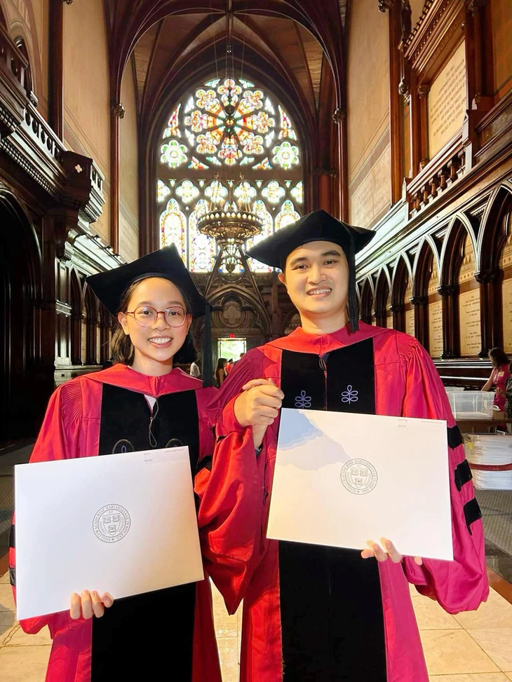 Vợ chồng 9X cùng tốt nghiệp tiến sĩ Đại học Harvard