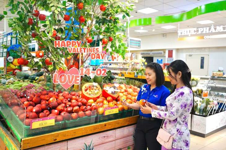 Sôi động thị trường quà tặng Valentine