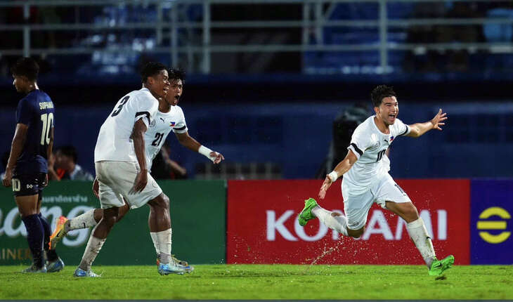 Trước thềm ASEAN Cup 2024: HLV Kim Sang Sik đi trinh sát đối thủ