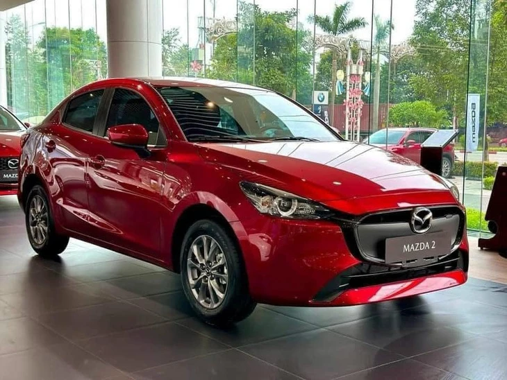 Tin tức giá xe: Hàng loạt xe Mazda tăng giá niêm yết