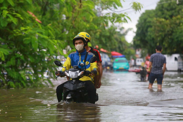 Thời tiết hôm nay 17-10: Chiều tối nhiều nơi mưa to đến rất to