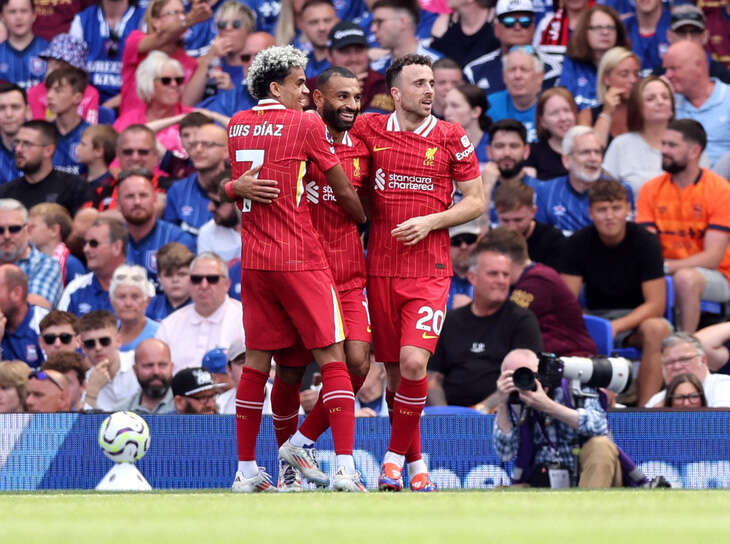 Salah ghi bàn, Liverpool đánh bại tân binh của Premier League