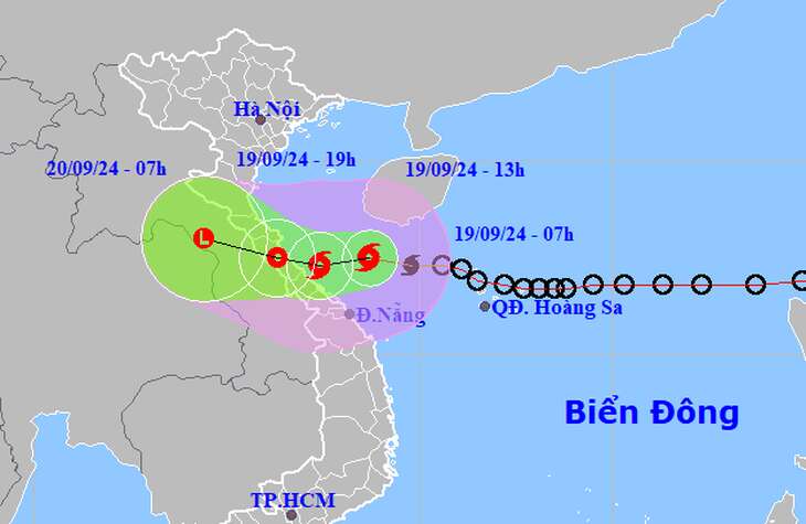 Bão số 4 mạnh lên cấp 8 - 9, giật cấp 11, đang trên vùng biển ven bờ Quảng Bình - Thừa Thiên Huế