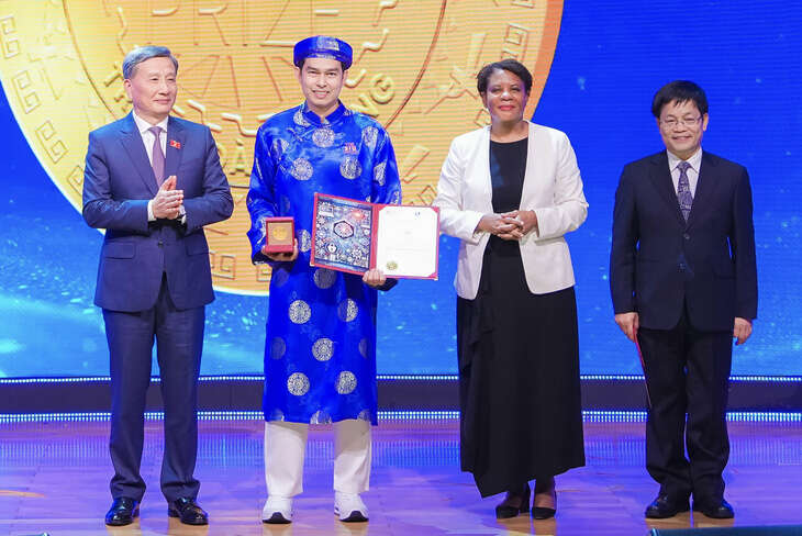 Hệ thống ảo - tự học đạt giải nhất SIU Prize 2024, giải thưởng 2 tỉ đồng