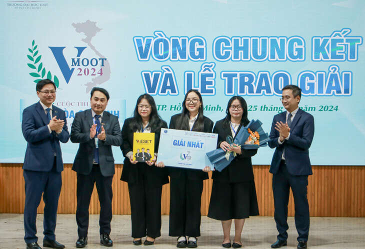 Trường đại học Luật TP.HCM đoạt giải nhất Phiên tòa giả định cấp quốc gia 2024