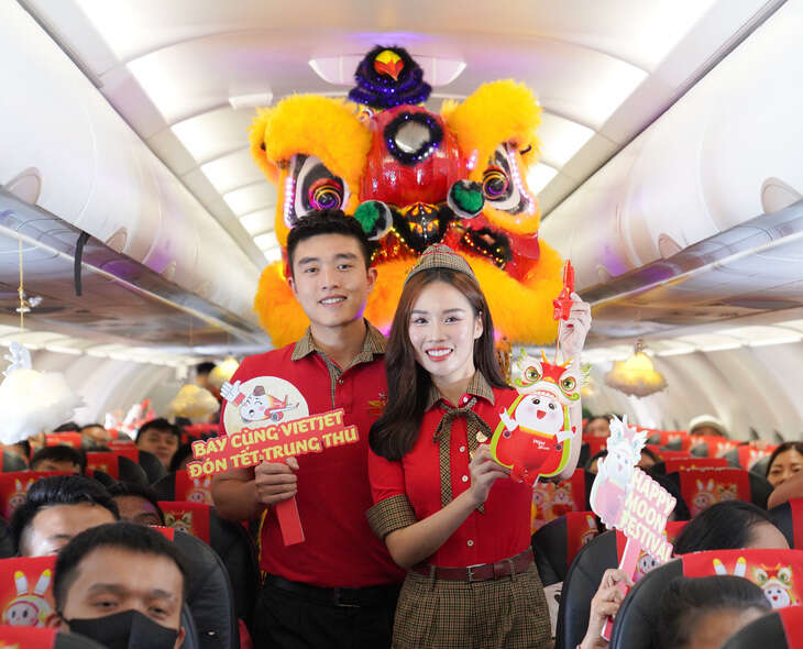 Vietjet dành tặng các bạn nhỏ Tết Trung thu ấm áp