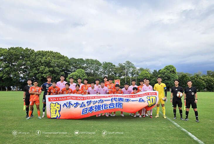 U20 Việt Nam thắng đội trẻ của CLB đang thi đấu tại J.League 2