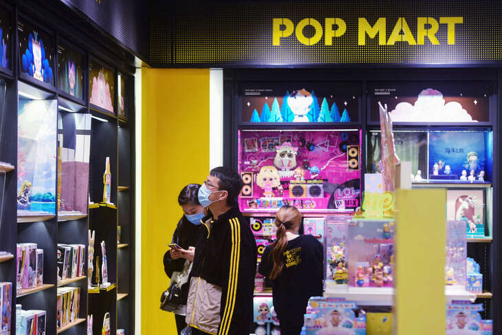 Pop Mart lập kỳ tích: Cổ phiếu tăng 368%, vươn tầm quốc tế với 'túi mù'