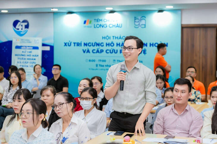 Bệnh viện Đại học Y Dược TP.HCM đào tạo cho đội ngũ Long Châu