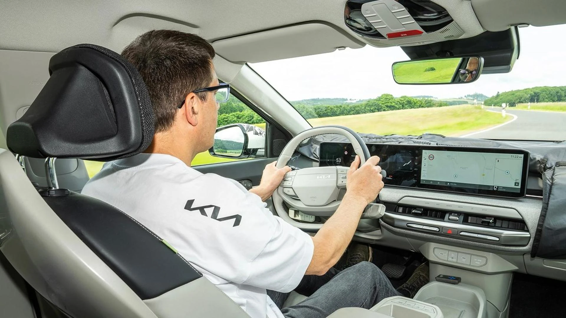 Kia EV4: il nuovo standard di durata per i veicoli elettrici compatti