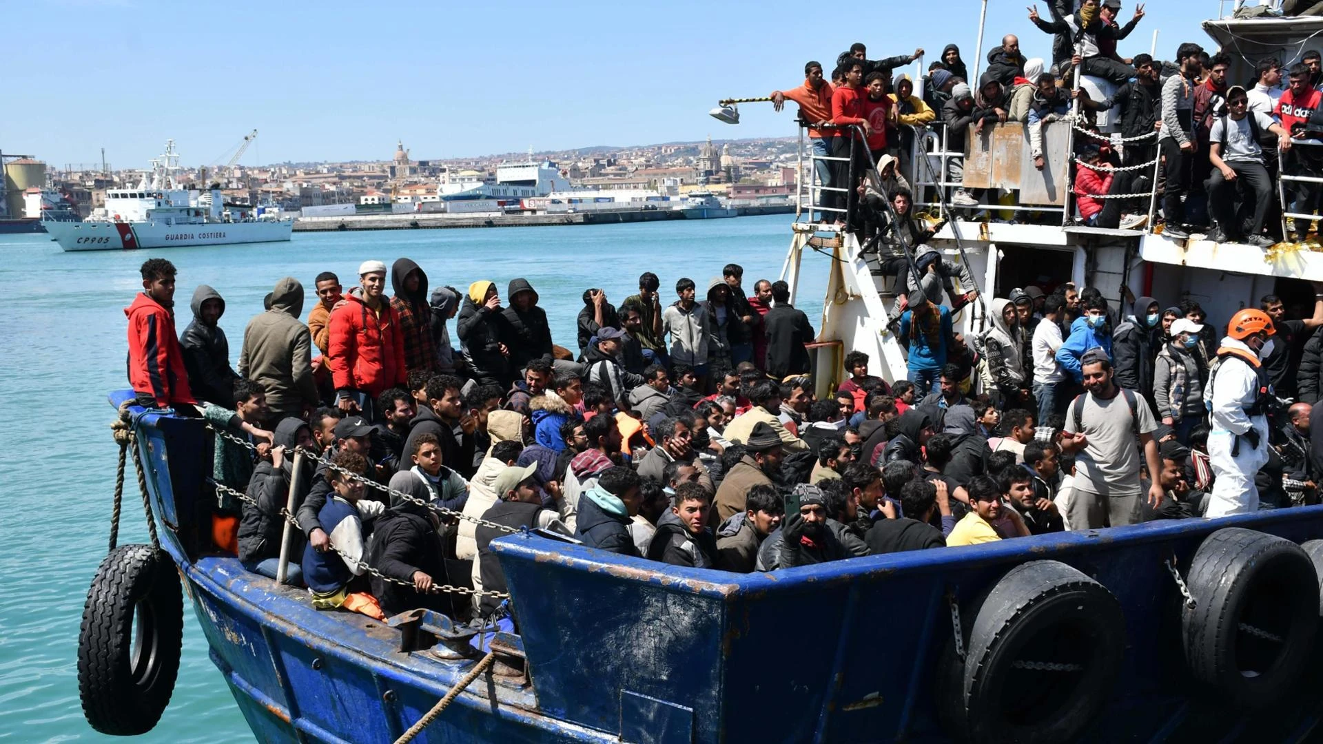 Migranti, ecco i 7 Paesi sicuri: per chi arriva da qui, esamina più rapida delle richieste di asilo
