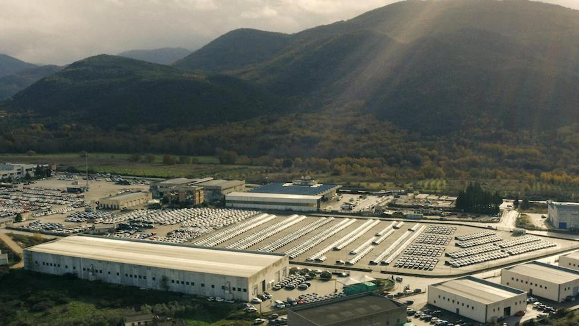 Assalto DR Automobiles: amplia lo stabilimento in Molise e ne rileva un altro ad Anagni