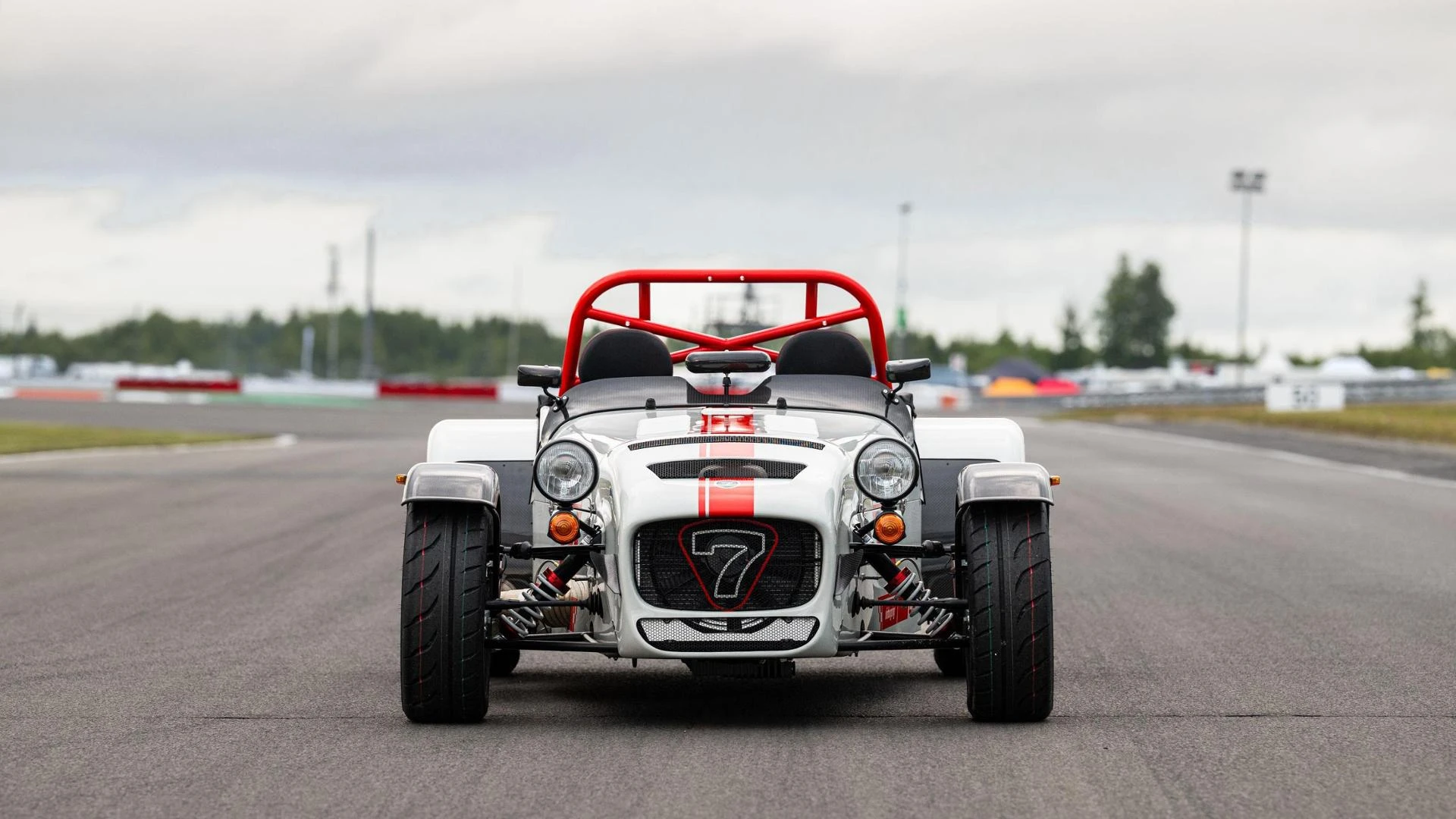 Caterham, ecco la Seven dedicata ai 100 anni del Nürburgring
