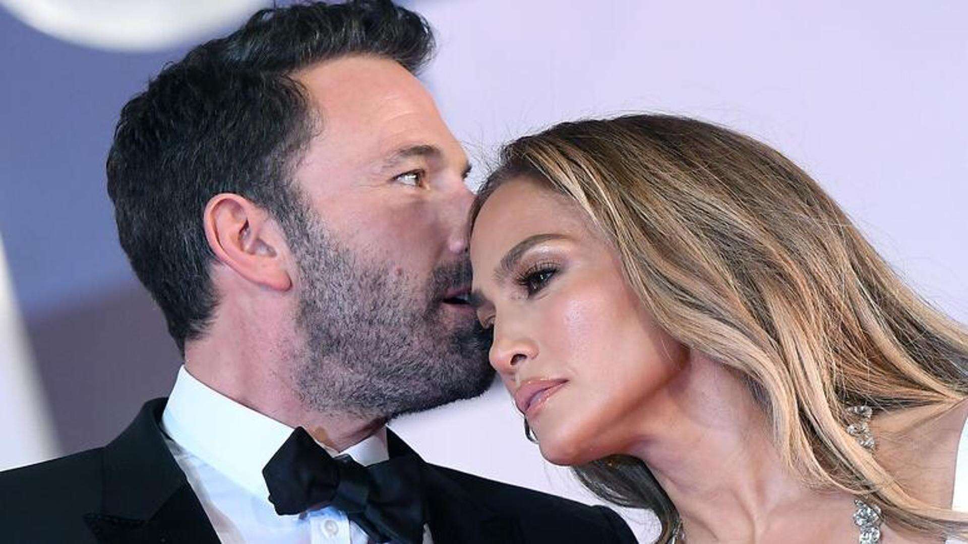 Addio ai “Bennifer”: raggiunto l’accordo per il divorzio tra Ben Affleck e Jennifer Lopez. Cosa prevede?