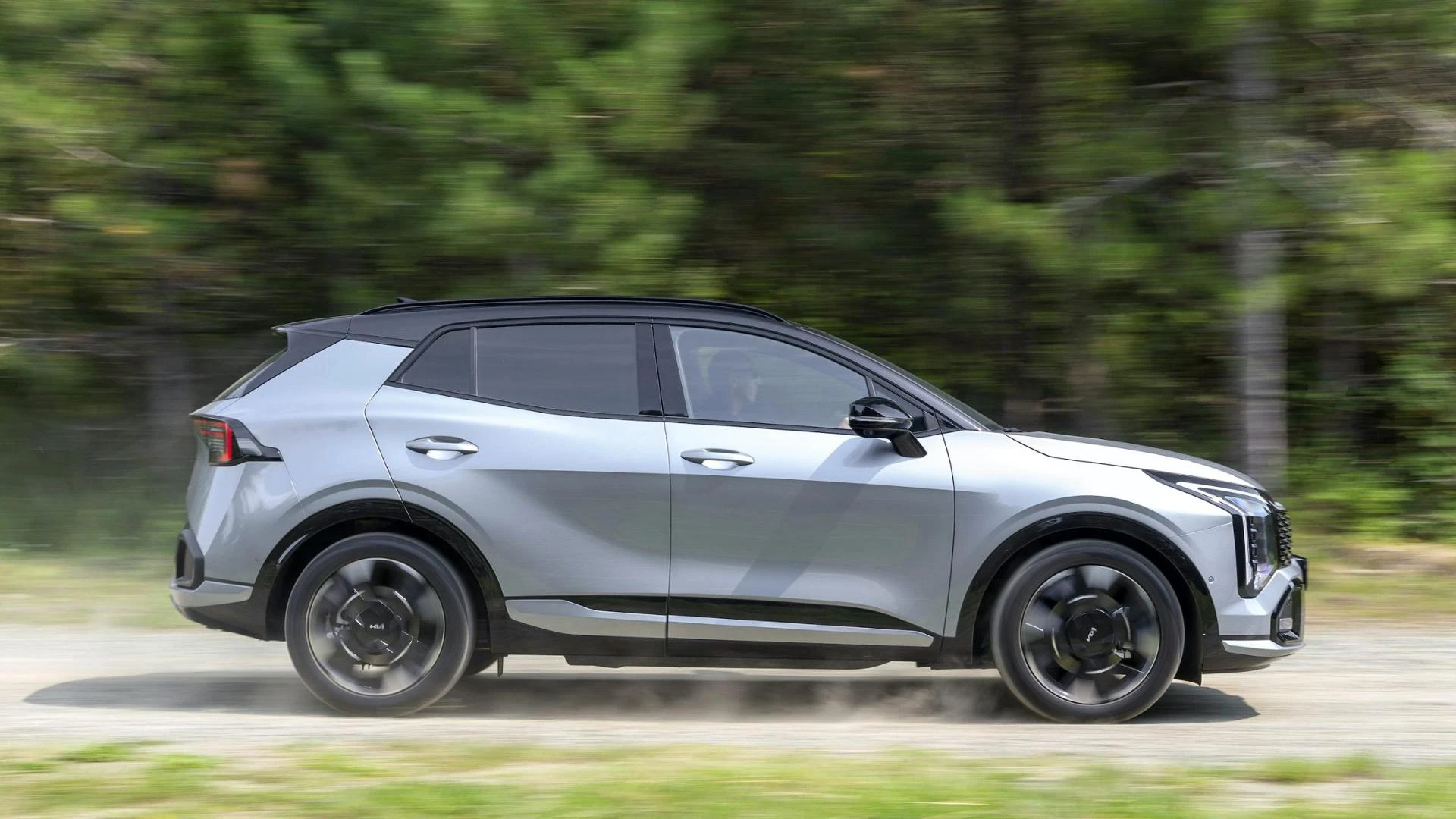 Fregoli Kia Sportage: nuovo look e gamma infinita