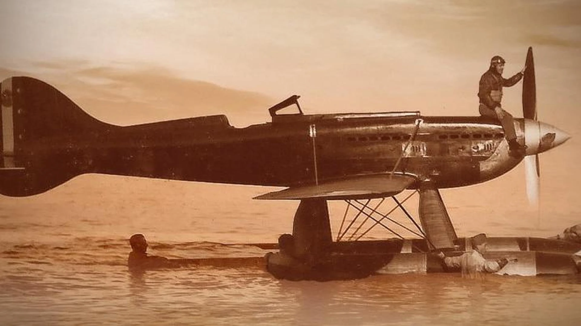 Ali sull’acqua, la leggenda dimenticata dell’uomo più veloce del mondo