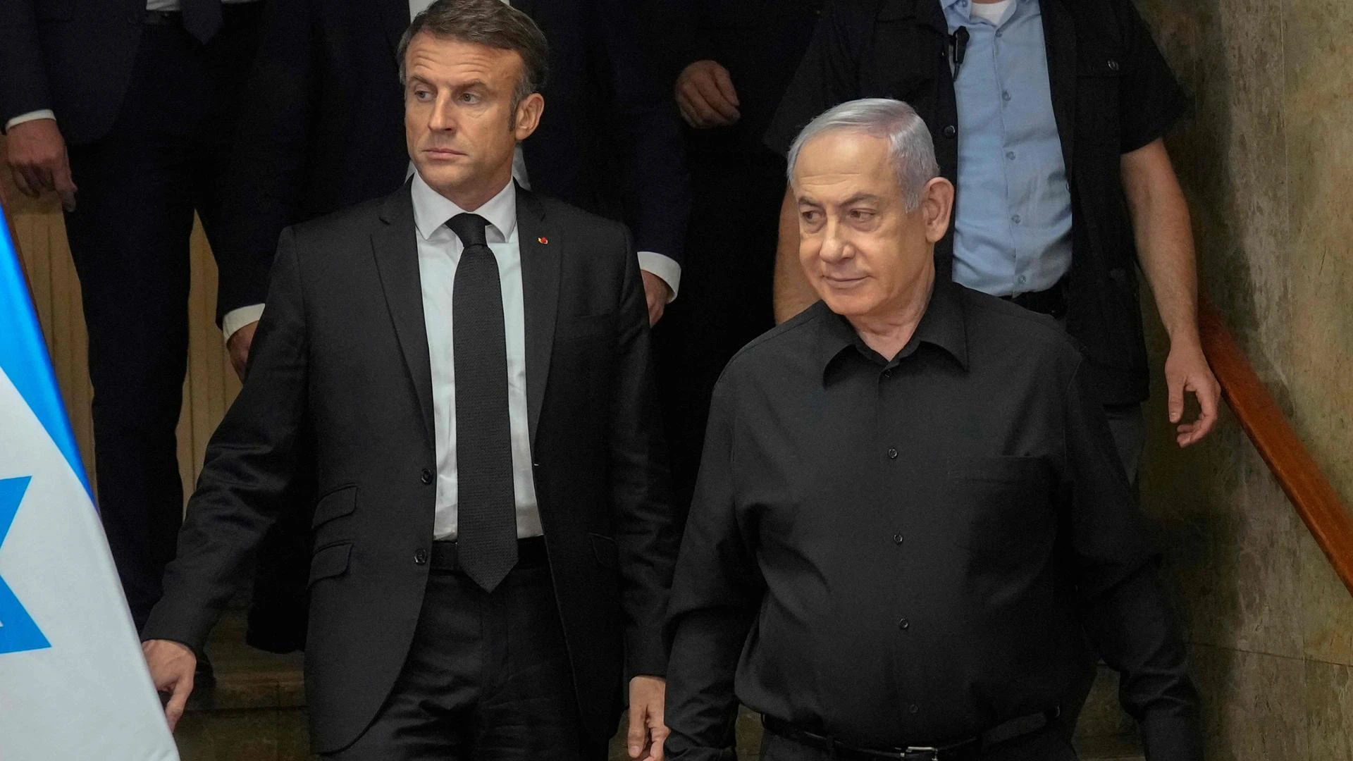 Netanyahu blocca la visita di Macron nei territori palestinesi. Israele controlla il 40% di Gaza