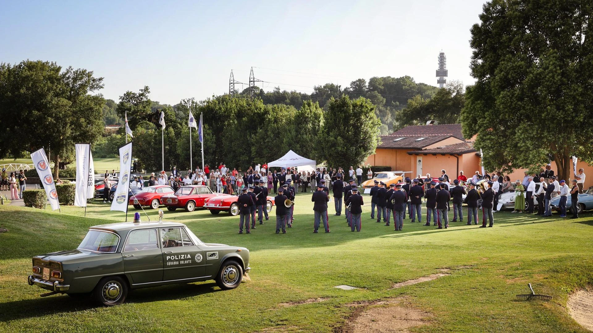 Volpe Argentata Invitational: golf, auto storiche e il ricordo di Piero Taruffi