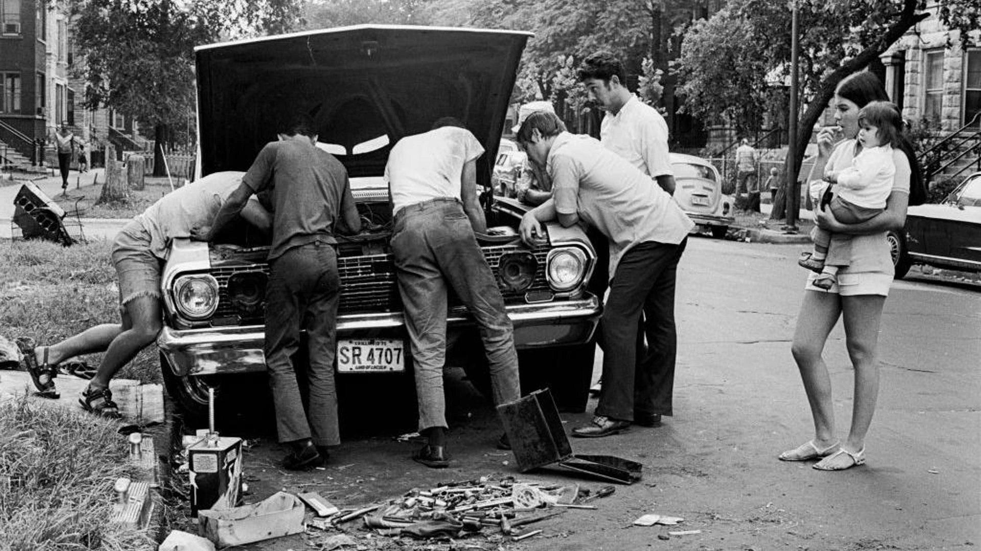 L’auto elettrica e l’arte di litigare sul nulla