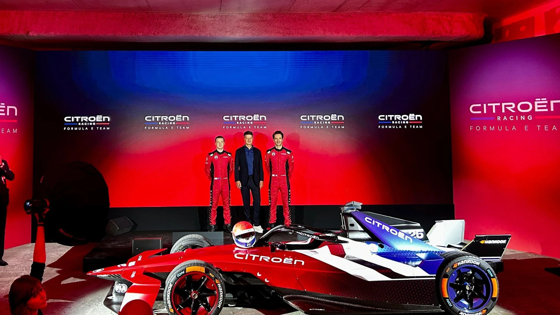 Citroën debutta in Formula E: svelata la nuova monoposto GEN3 Evo e i piloti